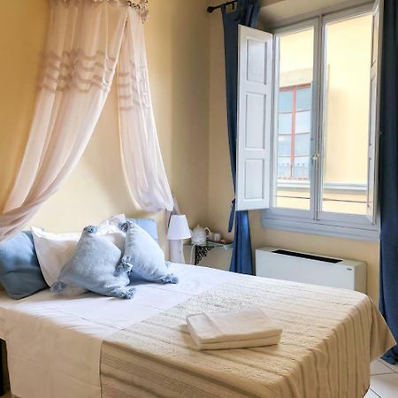 B&B Life Style Novecento Φλωρεντία Εξωτερικό φωτογραφία