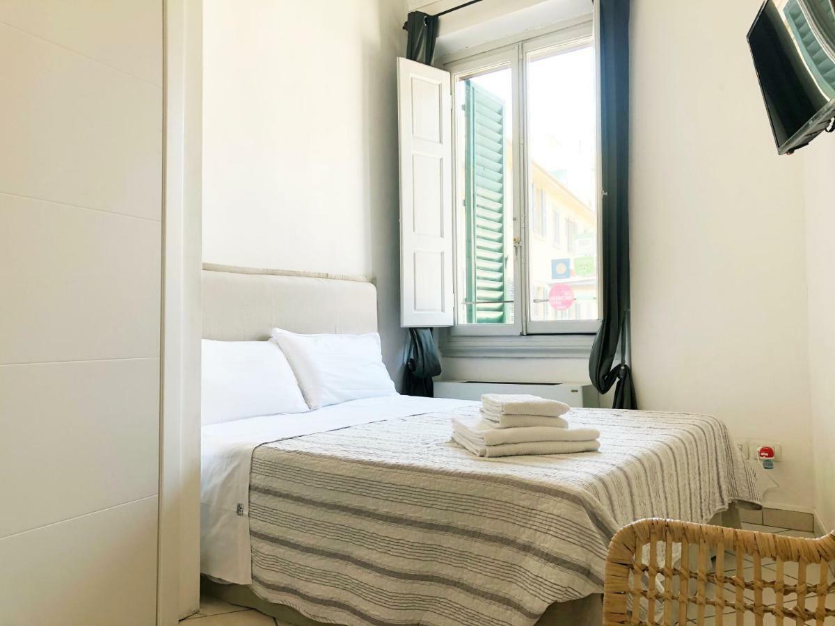 B&B Life Style Novecento Φλωρεντία Εξωτερικό φωτογραφία