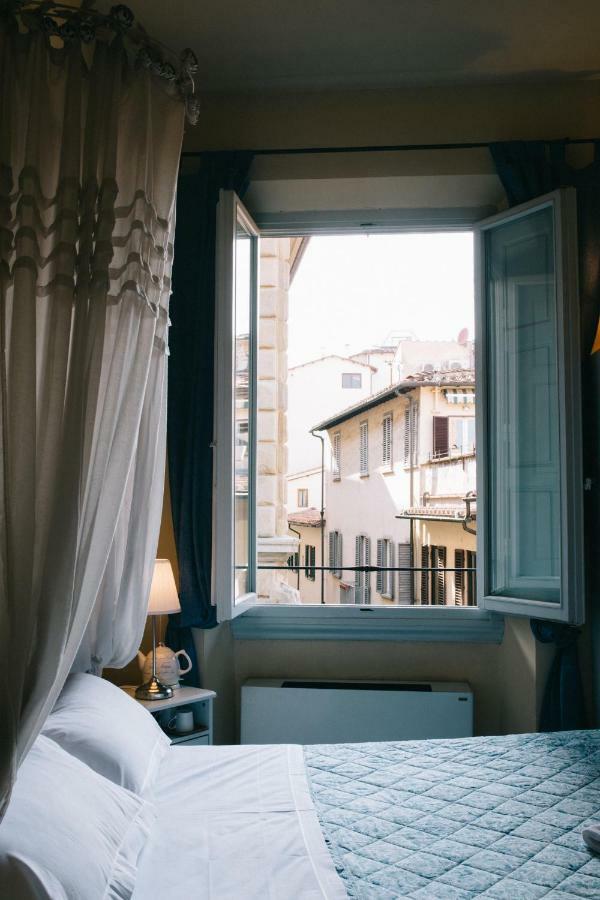 B&B Life Style Novecento Φλωρεντία Εξωτερικό φωτογραφία