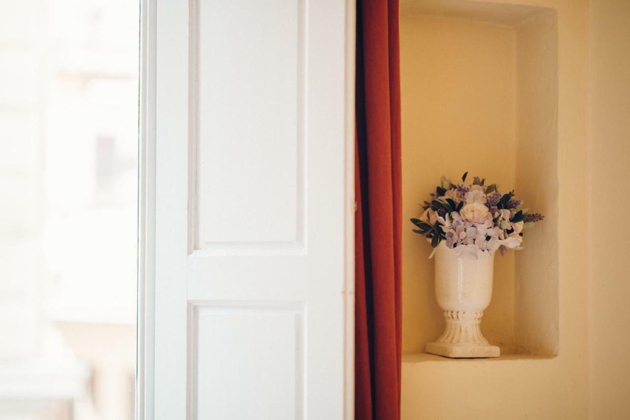 B&B Life Style Novecento Φλωρεντία Εξωτερικό φωτογραφία