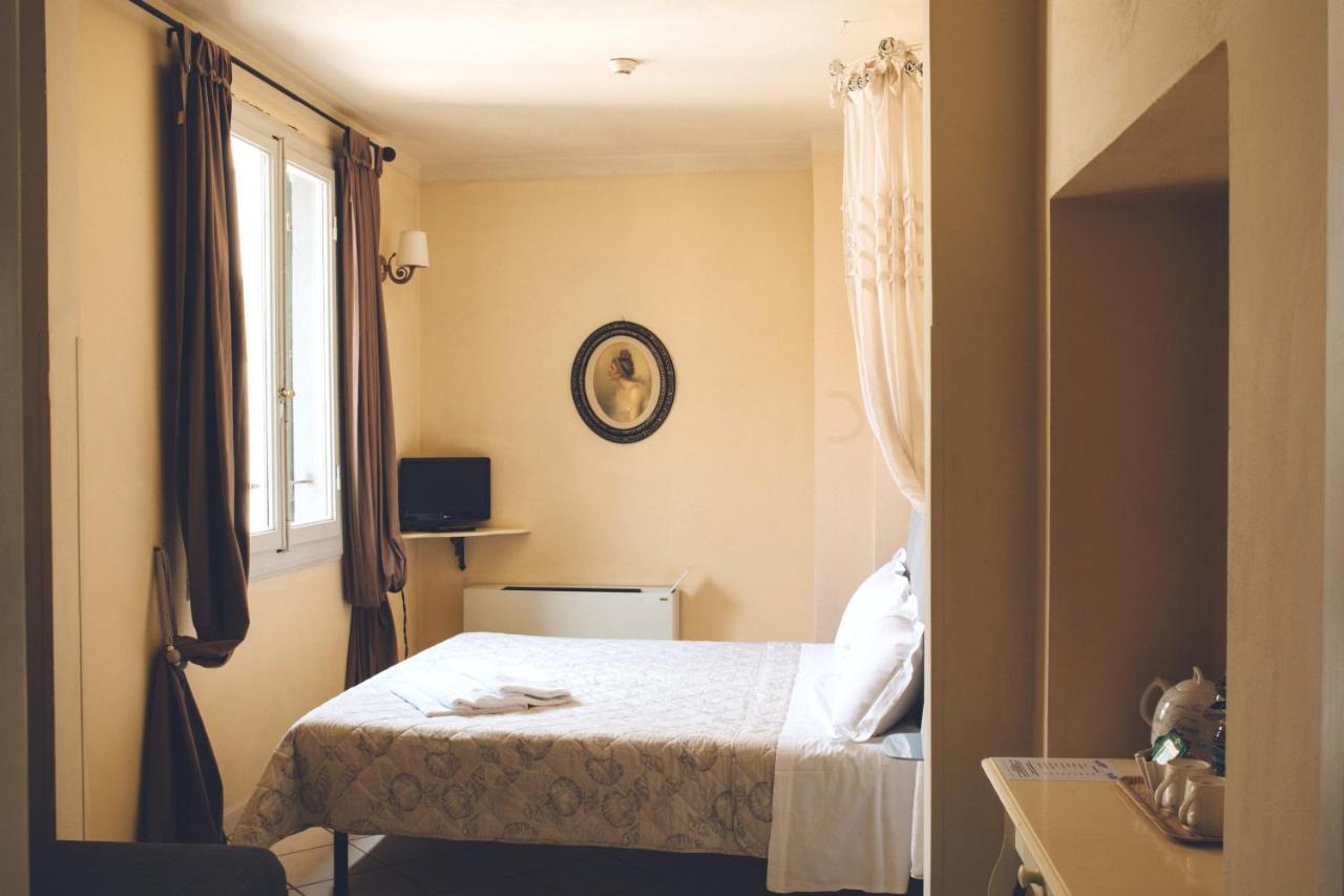 B&B Life Style Novecento Φλωρεντία Εξωτερικό φωτογραφία
